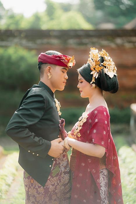 Pawiwahan : Wahyu & Diah