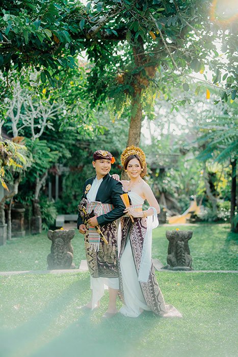 Pawiwahan : Agustina & Kurniantari