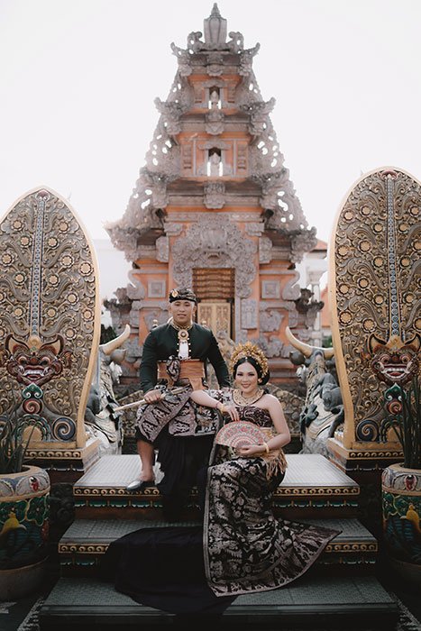 Pawiwahan : Merthayasa & Rosalia