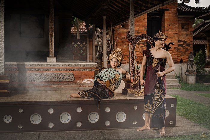Pawiwahan : Yangda & Wulan