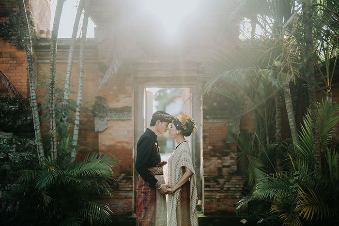Pawiwahan : Sastra & Indah