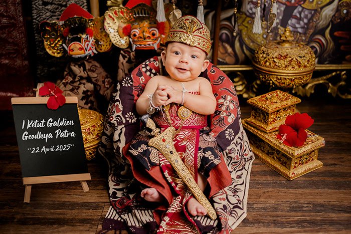 Tiga Bulanan : I Ketut Galdien Geodhya Patra