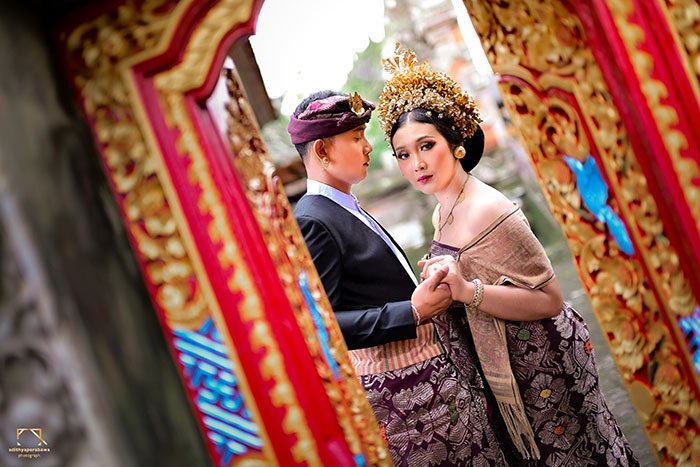 Pawiwahan : Gus Ari & Dayu Wirangjani