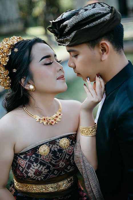 Pawiwahan : Wiradana & Nika