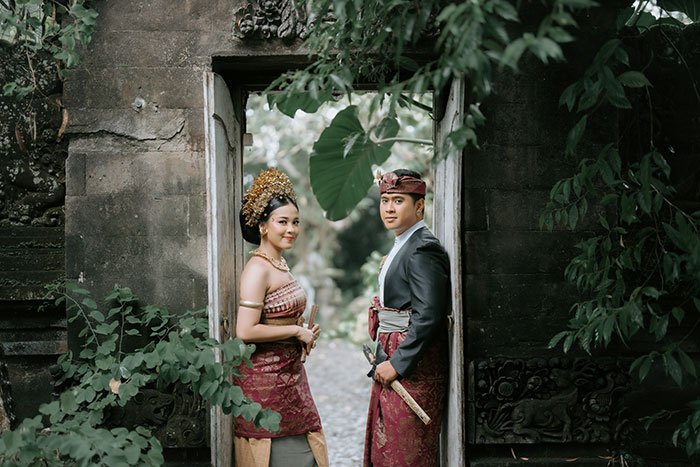 Pawiwahan : Yoga & Dian