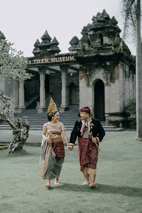 Pawiwahan : Kadek & Meri